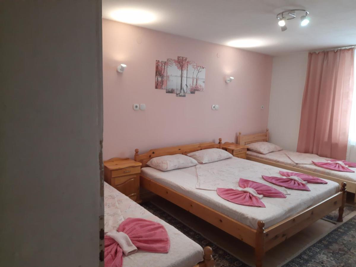 Guest House Lazar Raykov Ribarica Exterior photo